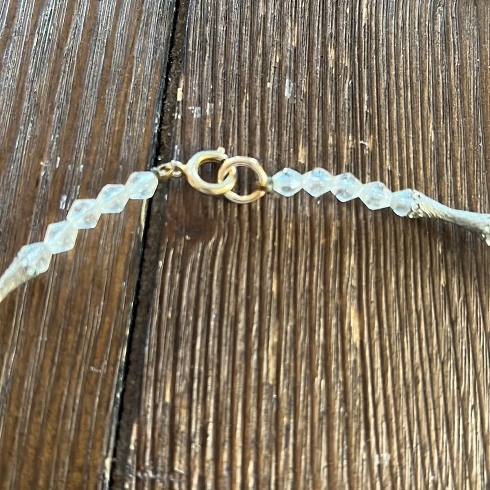 Gorgeous Vintage clear beaded necklace